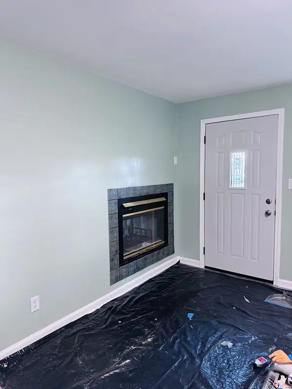 27849 W Lake Shore DR, Spring Grove, IL 60081