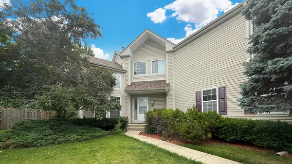 968 Knowles RD, Gurnee, IL 60031