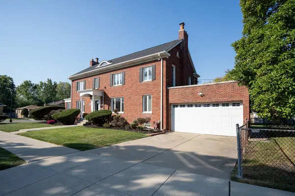 10656 S Oakley AVE, Chicago, IL 60643