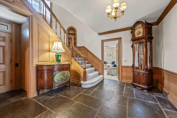Address not disclosed, Bannockburn, IL 60015