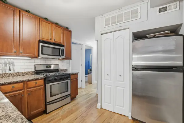 2452 N Lawndale AVE #G, Chicago, IL 60647