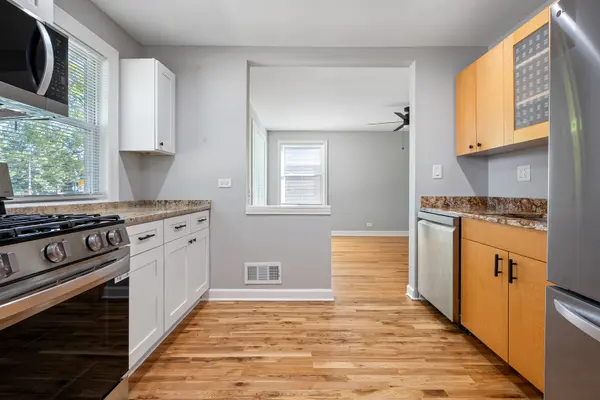 604 Dodge AVE, Evanston, IL 60202