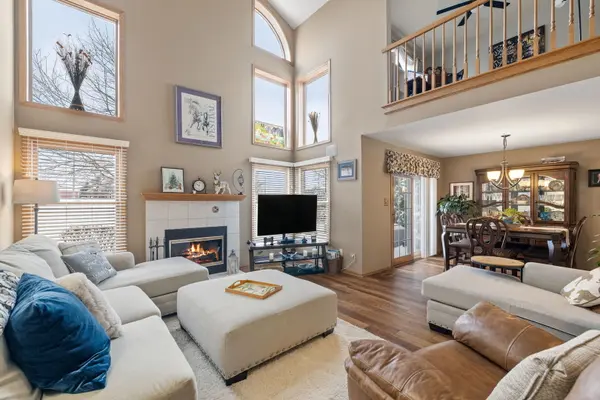 9919 Constitution DR, Orland Park, IL 60462
