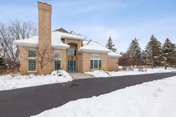 Address not disclosed, Barrington, IL 60010