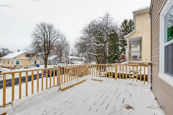 924 Lenox AVE, Waukegan, IL 60085