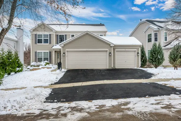 754 Rockhurst RD, Bolingbrook, IL 60440