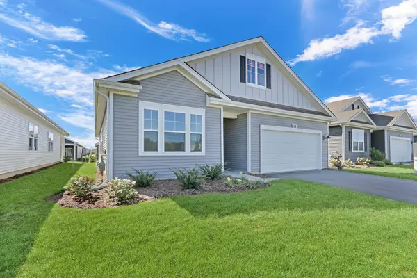 2281 Redwood TRL, Wonder Lake, IL 60097