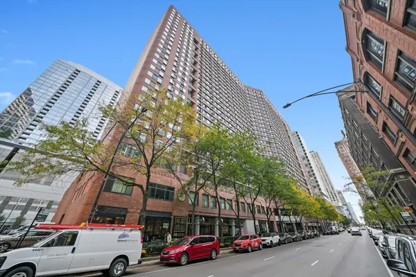 211 E Ohio ST #2707, Chicago, IL 60611