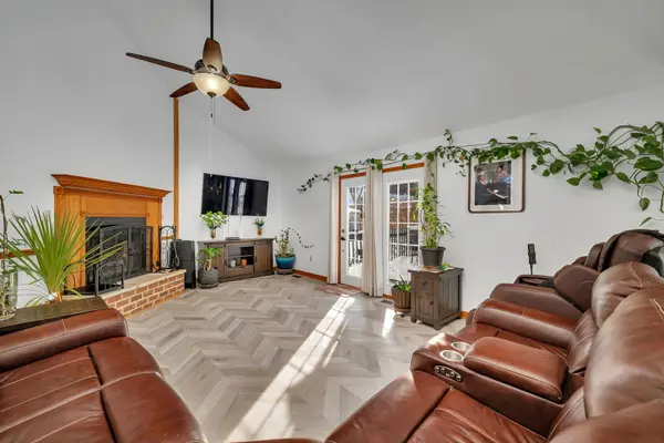 1204 Boston AVE, Joliet, IL 60435