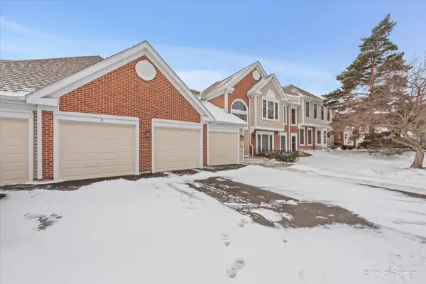 1851 Fox Run DR #D4, Elk Grove Village, IL 60007