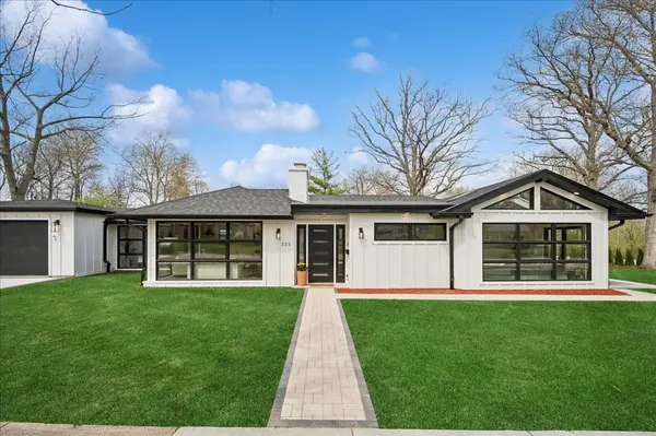 325 Park PL, Glencoe, IL 60022