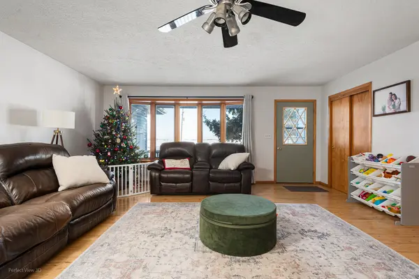 32209 N 1500 East RD, Blackstone, IL 61313