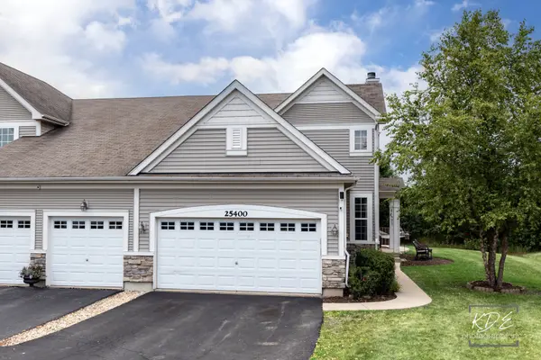 25400 Cove CT, Plainfield, IL 60544