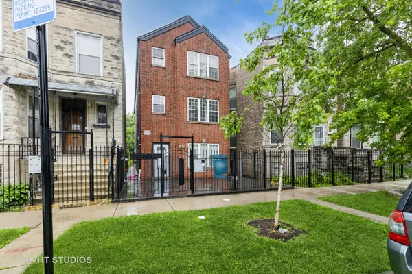 3115 W Lexington ST, Chicago, IL 60612