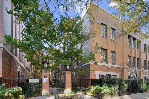 1141 W Monroe ST, Chicago, IL 60607