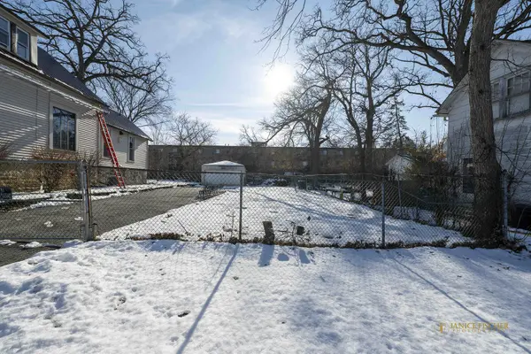 15 Lake ST,  Lake Zurich,  IL 60047