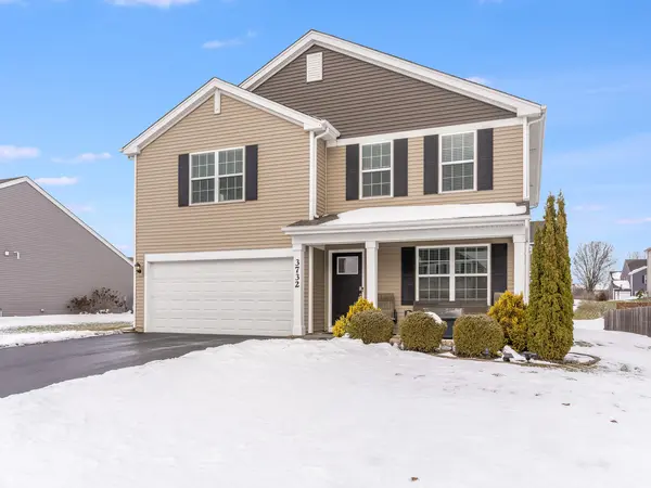 3732 Flynn ST, Mchenry, IL 60050