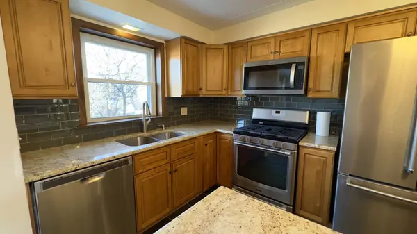 999 S Euclid AVE #3S, Elmhurst, IL 60126