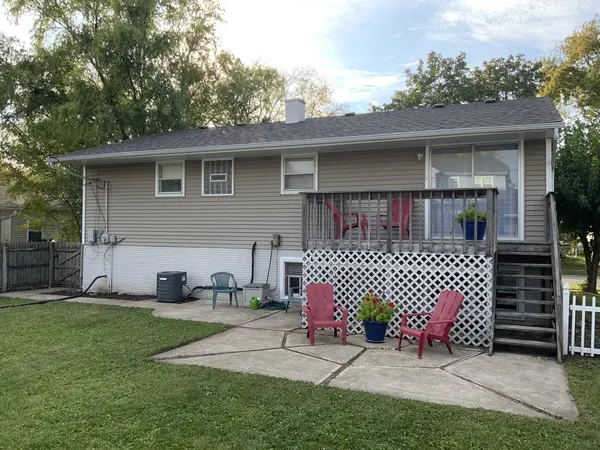 665 Thornwood DR, Buffalo Grove, IL 60089