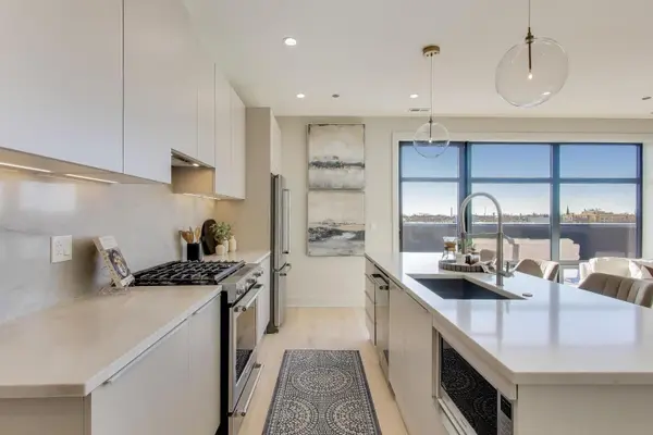 1317 N Western AVE #504, Chicago, IL 60622