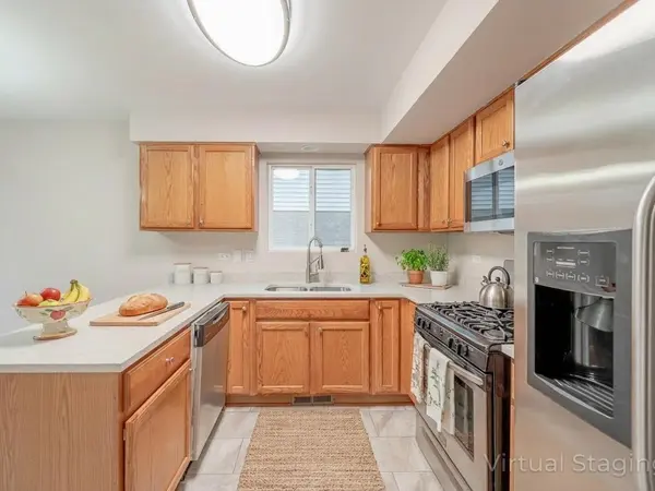 2829 W 140th ST, Blue Island, IL 60406