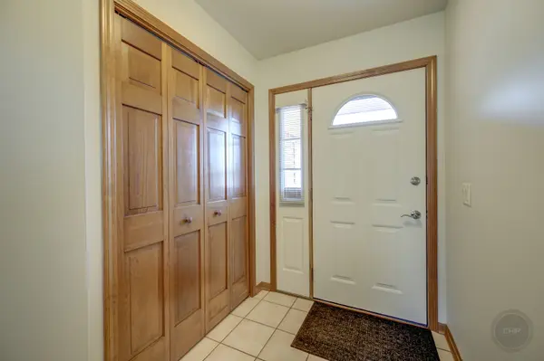 1476 Nova RD, Sandwich, IL 60548