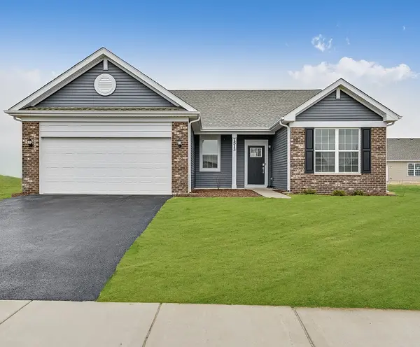 7513 Honeysuckle LN, Joliet, IL 60431