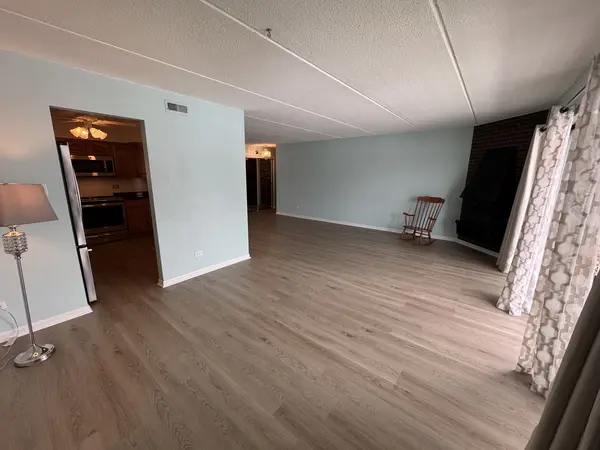 11101 O Gorman DR #21A, Palos Hills, IL 60465