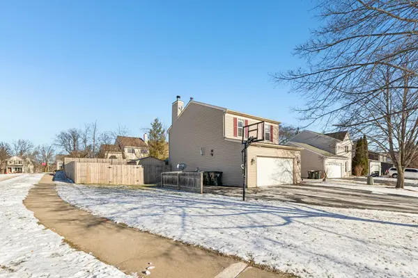 148 W Lindsay DR, Round Lake Beach, IL 60073