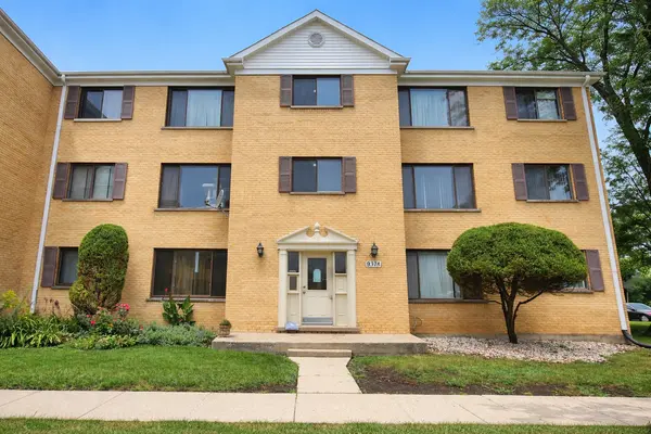 9375 Hamilton CT #E,  Des Plaines,  IL 60016