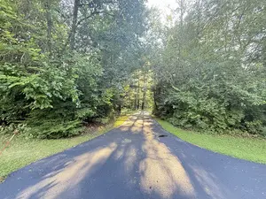 10905 Breezy Lawn RD, Spring Grove, IL 60081