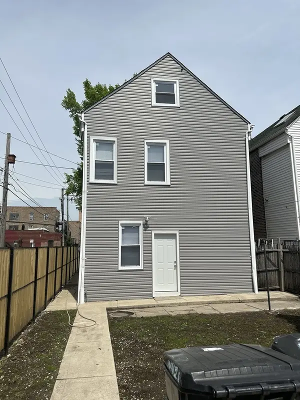 3145 W 42nd ST, Chicago, IL 60632