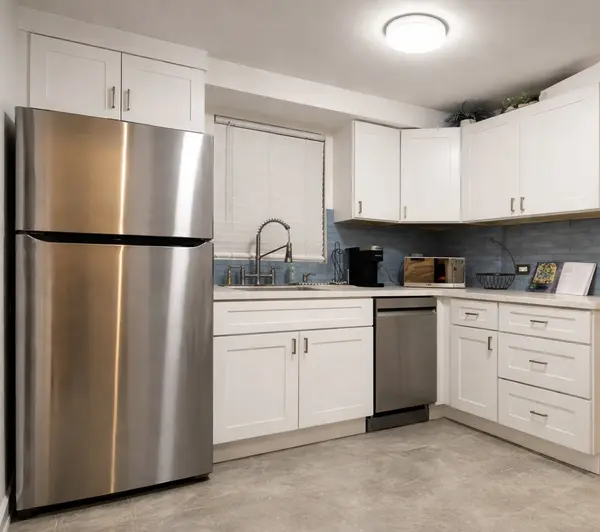 9044 S Merrill AVE, Chicago, IL 60617