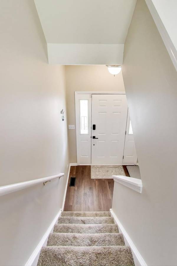 8225 Polo CT #8225, Lakewood, IL 60014