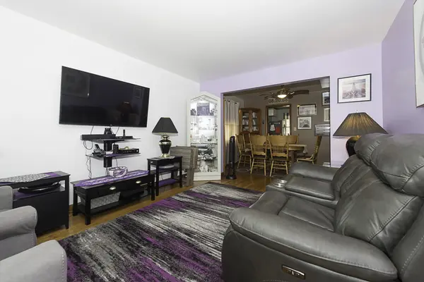 3529 N Nora AVE, Chicago, IL 60634