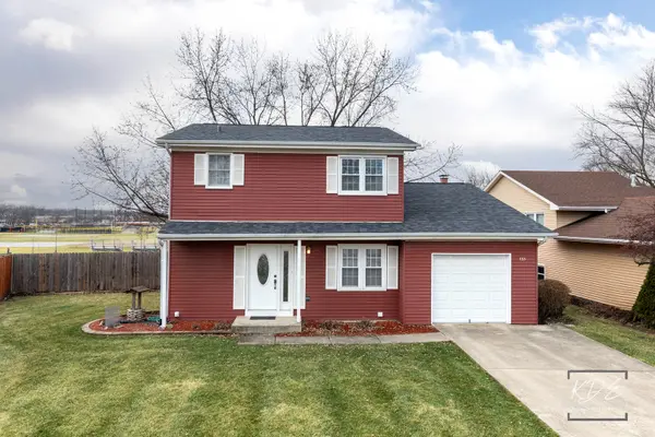 333 Pearson CIR, Naperville, IL 60563