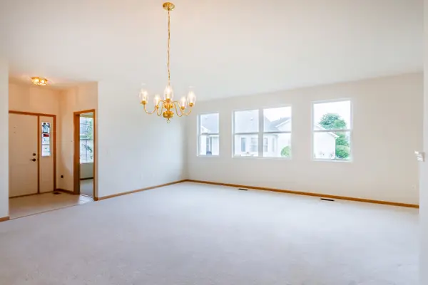1508 W Ludington CIR, Romeoville, IL 60446