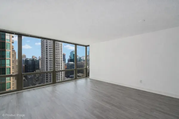 2 E Erie ST #3301, Chicago, IL 60611