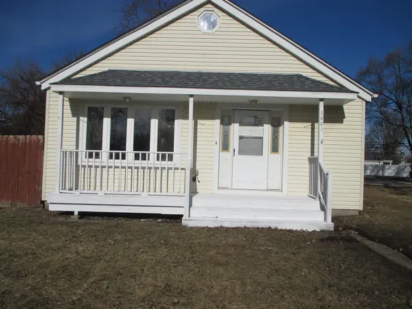 3902 W Claire BLVD, Midlothian, IL 60445