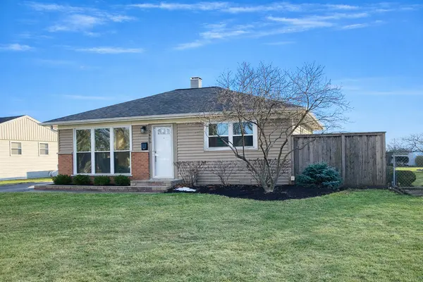 3605 Oriole LN, Rolling Meadows, IL 60008