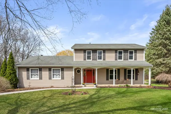 7N002 Glenview DR, St. Charles, IL 60175