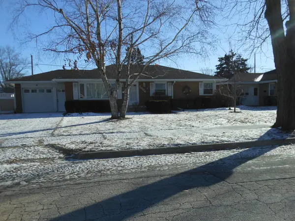 1004 Westminster RD,  Joliet,  IL 60435
