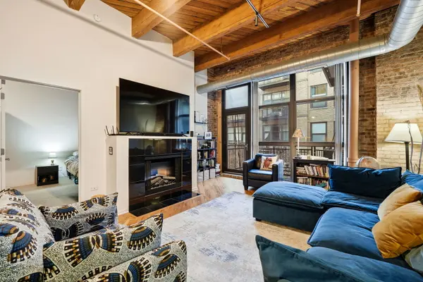 1040 W ADAMS ST #241, Chicago, IL 60607