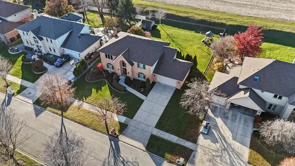 18100 Pheasant Lake DR, Tinley Park, IL 60487
