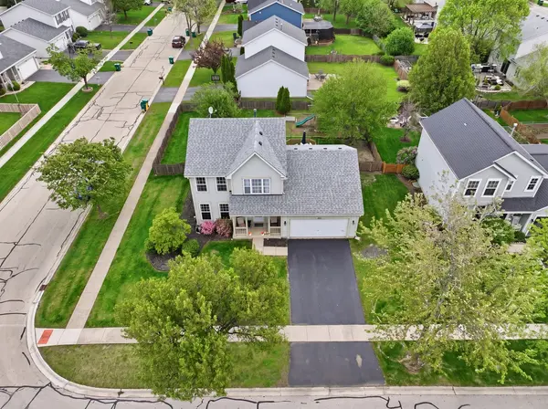 257 Trenton DR, Romeoville, IL 60446