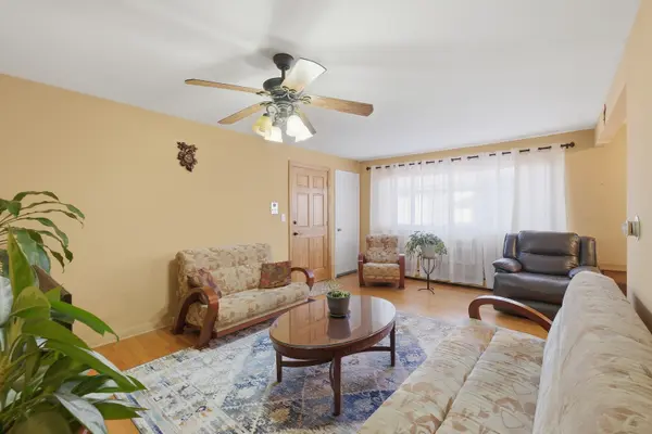 8549 W Grand AVE #3E, River Grove, IL 60171