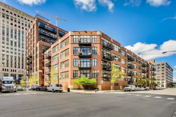 333 W Hubbard ST #911, Chicago, IL 60654