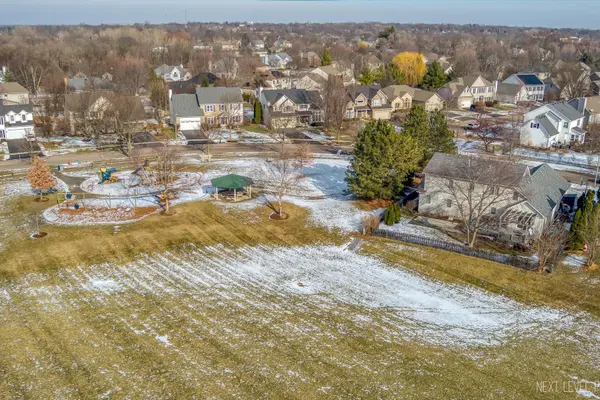 1318 Fairfield WAY, North Aurora, IL 60542