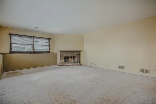 794 Stillwater CT, Lake Zurich, IL 60047
