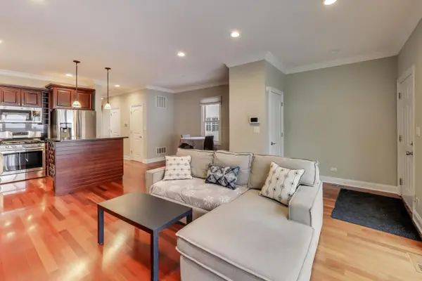 1629 N Talman AVE, Chicago, IL 60647